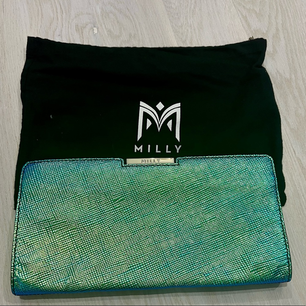Milly iridescent hologram clutch